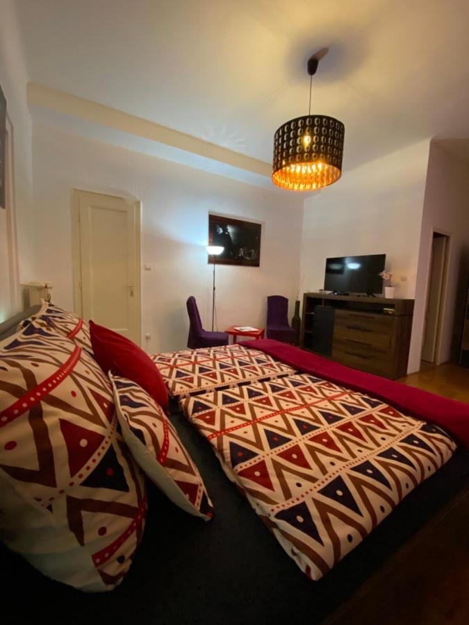 Come & Stay Apartments And Rooms City Center Budapeste Exterior foto