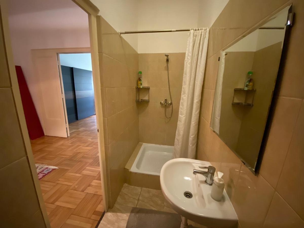 Come & Stay Apartments And Rooms City Center Budapeste Exterior foto