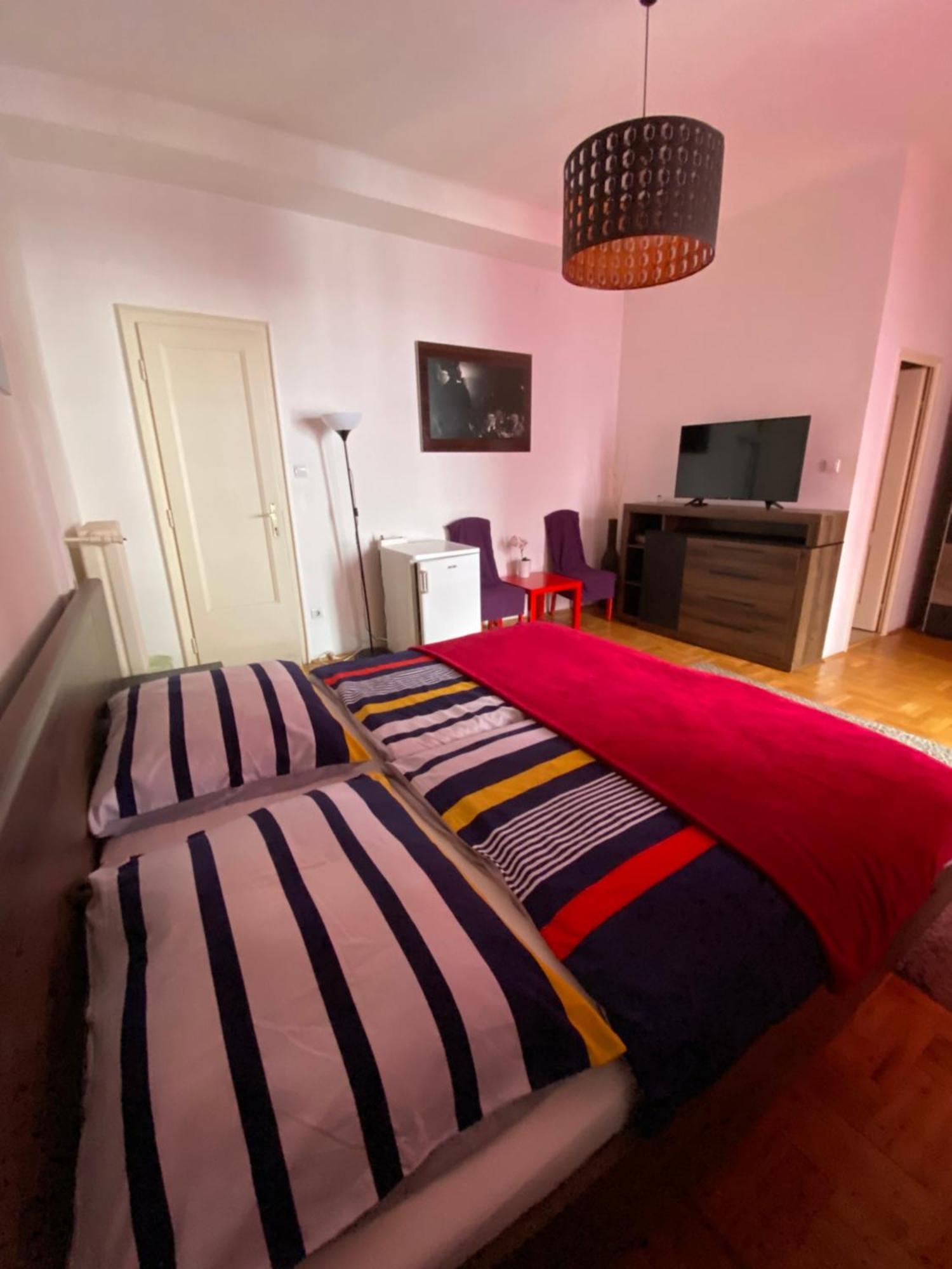 Come & Stay Apartments And Rooms City Center Budapeste Exterior foto