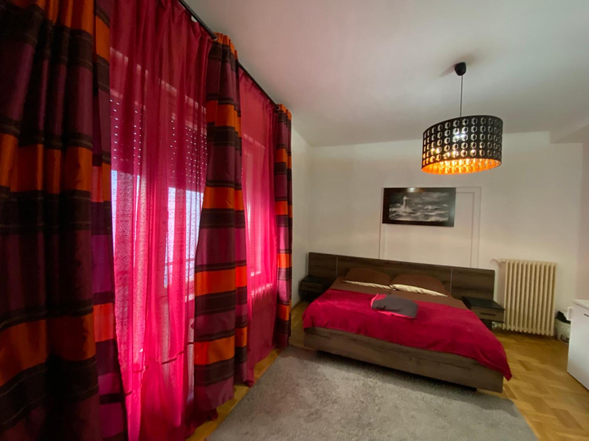 Come & Stay Apartments And Rooms City Center Budapeste Exterior foto